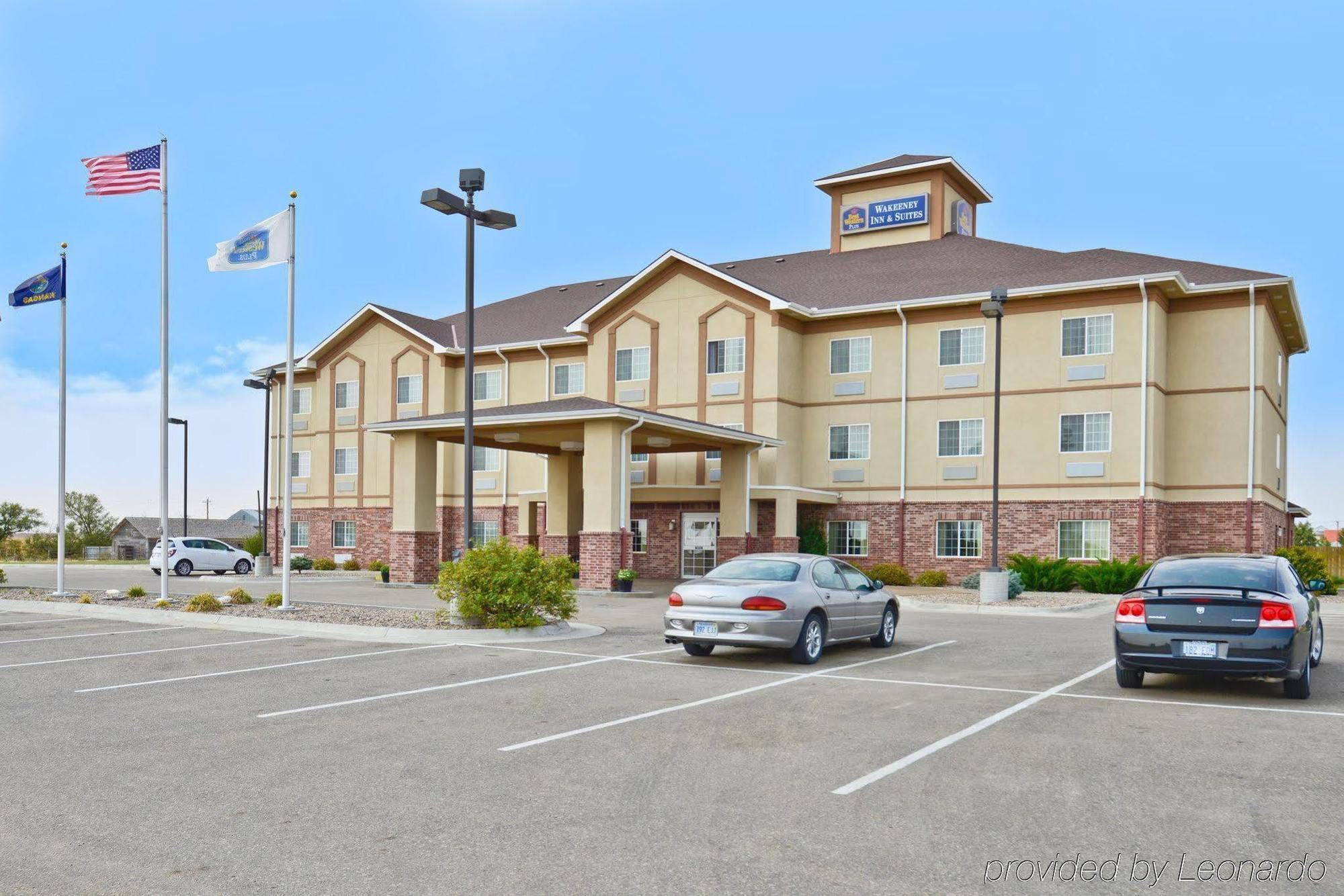 Best Western Plus Wakeeney Inn & Suites Екстер'єр фото