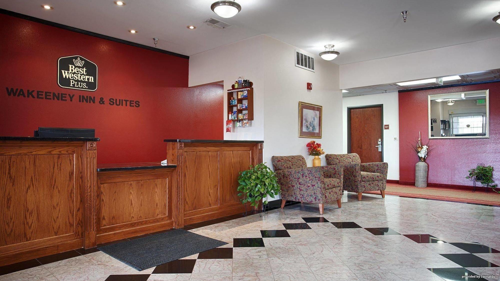 Best Western Plus Wakeeney Inn & Suites Екстер'єр фото