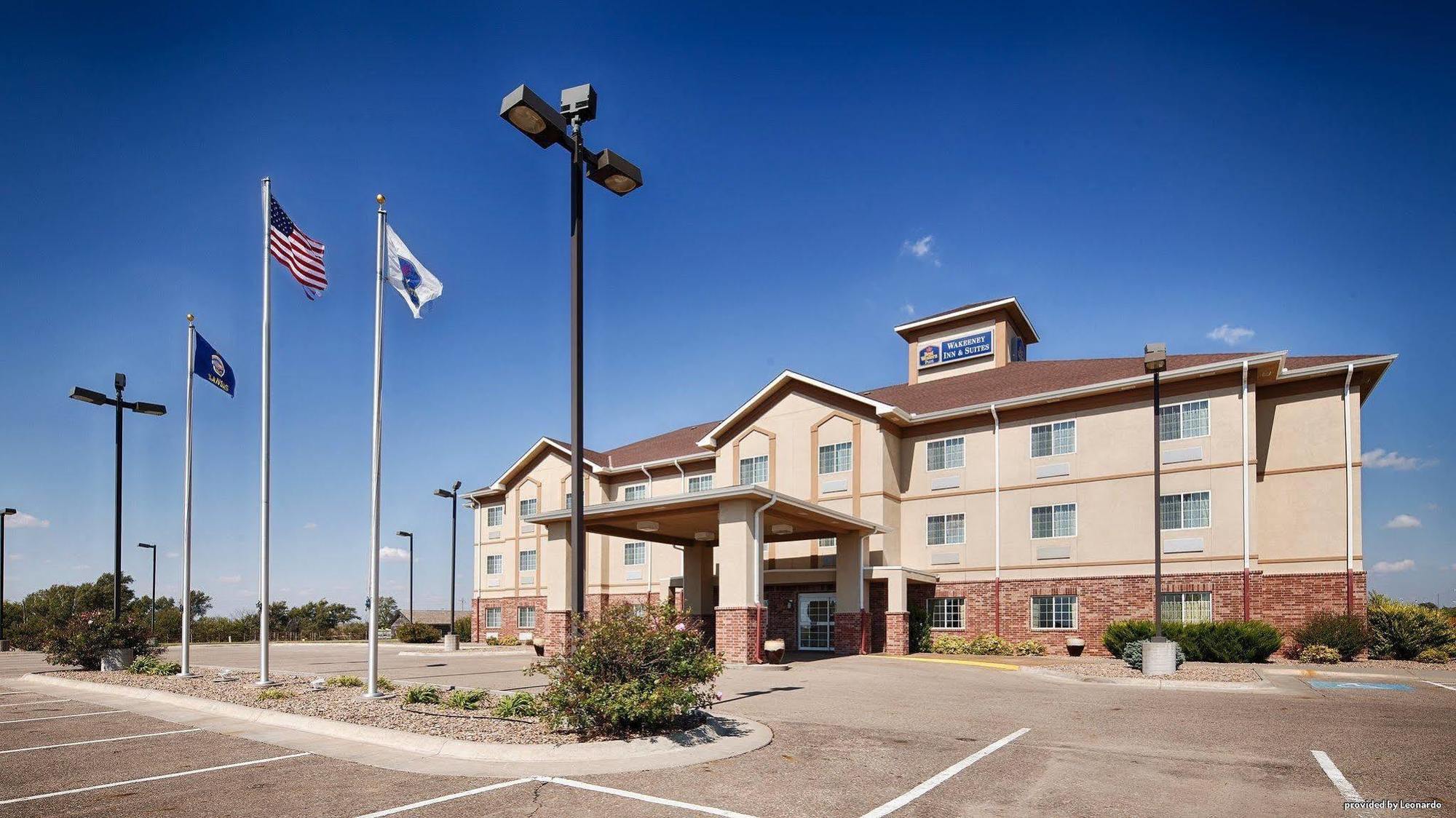 Best Western Plus Wakeeney Inn & Suites Екстер'єр фото